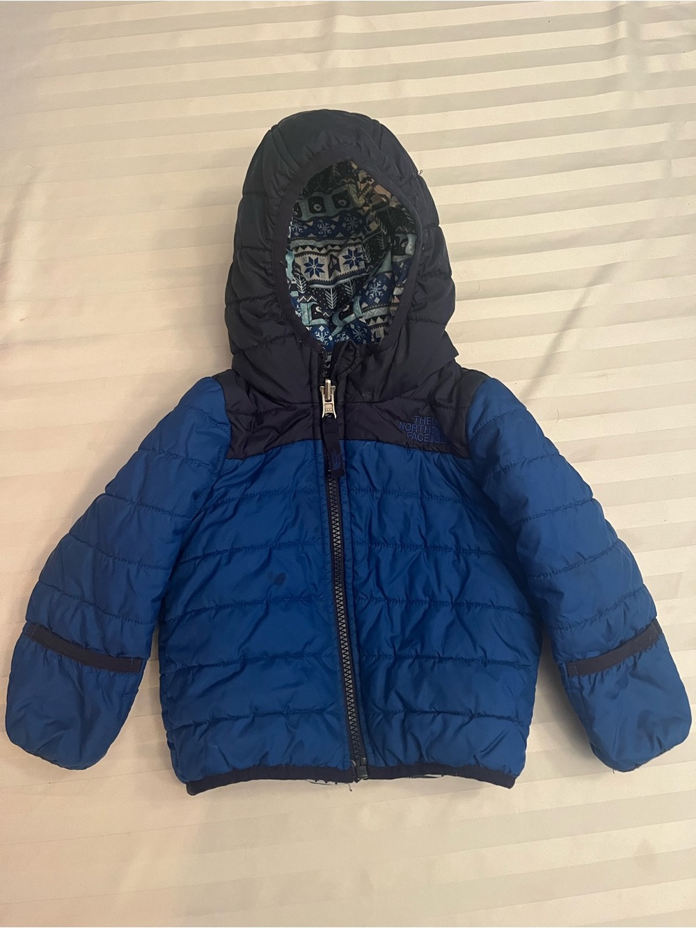 The North Face Toddler Reversible winter jacket - 2T